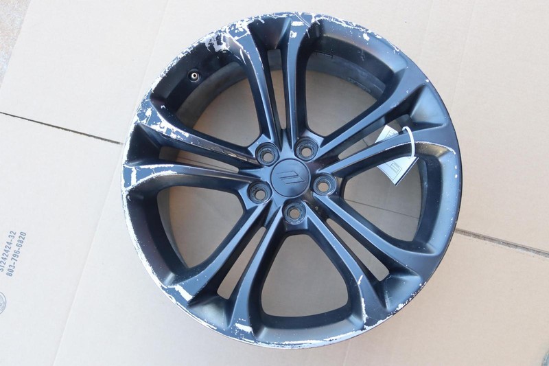 2021-2023 DODGE CHALLENGER WHEEL RIM R20 20X8 ET24 ALUMINUM W/ TPMS OEM