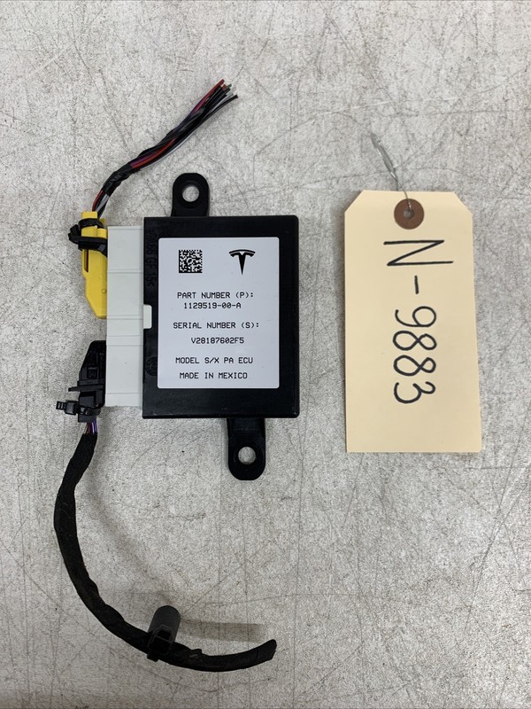 17-20 TESLA S PARKING SENSOR PARK ASSIST CONTROL MODULE 1129519-00-A 9883 B123