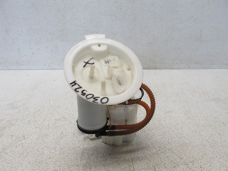 12-18 BMW F30 328i 228i 435i TANK ELECTRIC FUEL GAS PUMP UNIT ASSEMBLY OEM 03052