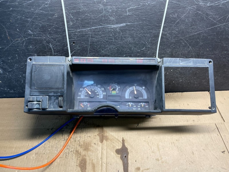 1991 GMC C7000 Topkick GMC TopKick C7000 Instrument Panel Cluster W7085 PS