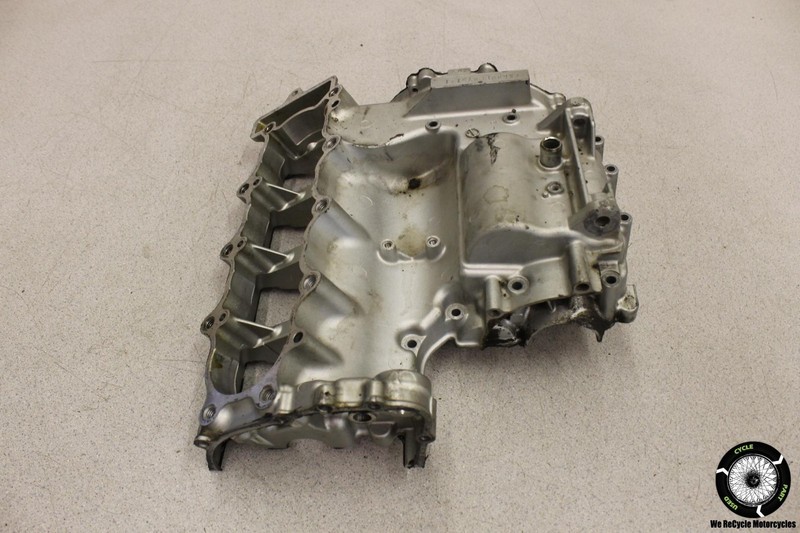 1998 Kawasaki Ninja Zx6r Zx600g Upper Engine Top Crankcase Crank Case Motor ZX