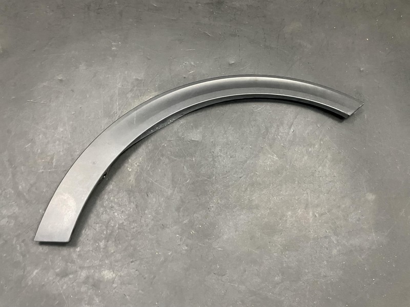 Front Right Wheel Opening Flare Molding 2018 Kia Sportage 87714-D9000 2017- 2022
