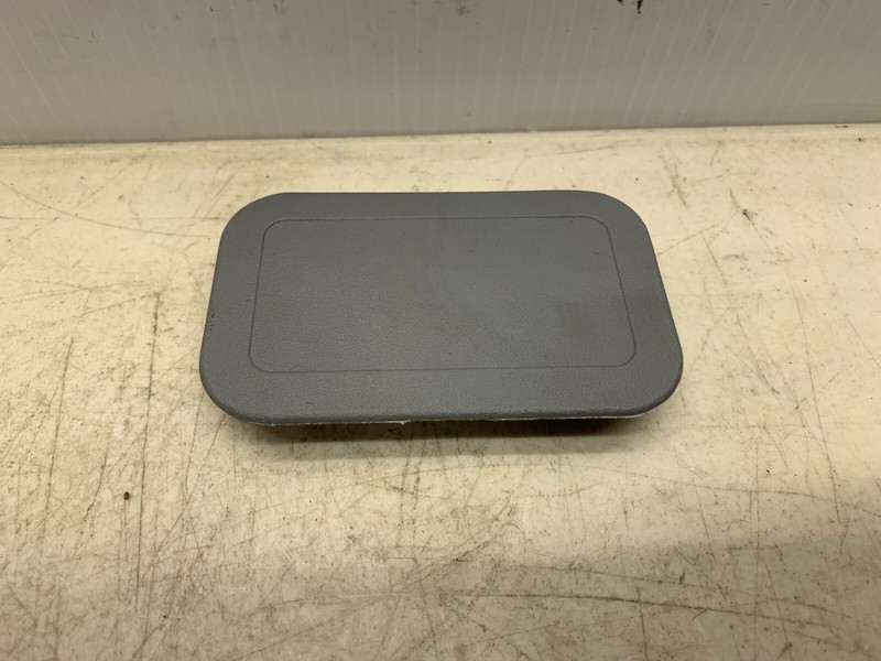 1998-2002 MERCEDES BENZ E320 NEGATIVE BATTERY TERMINAL ACCESS COVER DOOR GRAY