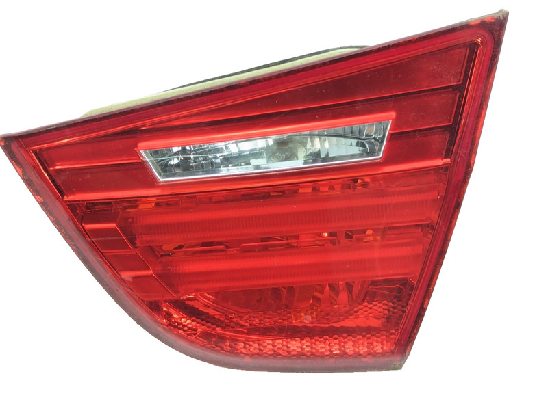 2009-2011 OEM BMW E90 328i 335i Passenger Right Side Inner Taillight Trunk Light