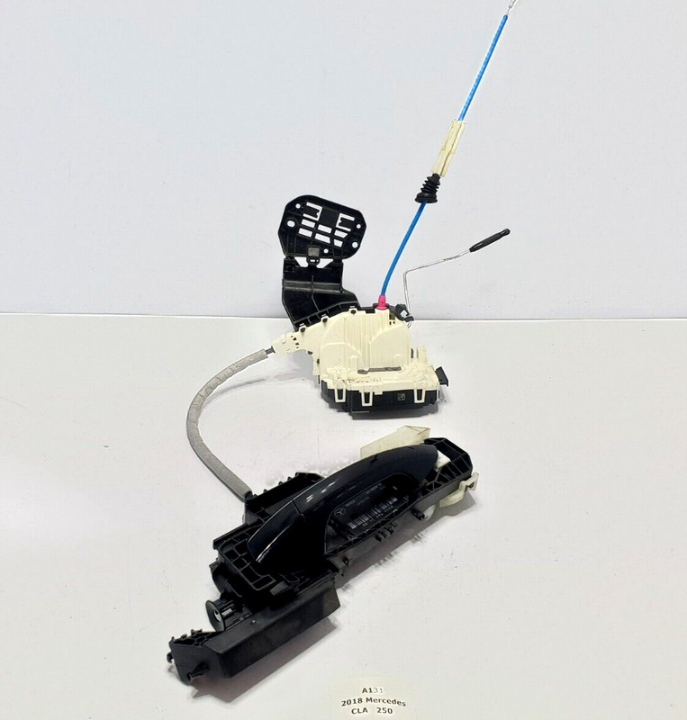 ✅ 14-19 OEM Mercedes C117 CLA250 Rear Left Door Lock Actuator W/ Handle Black