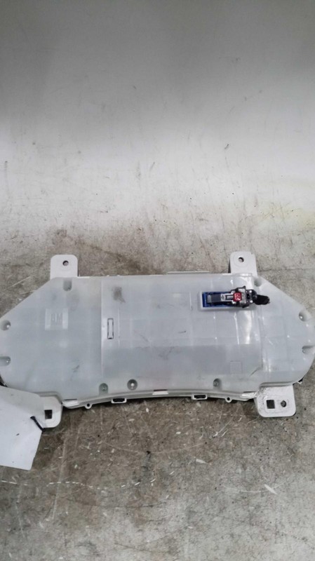 2019 Cadillac XT4 Speedometer Gauge OEM White 112k Miles NJ25-17115-429721