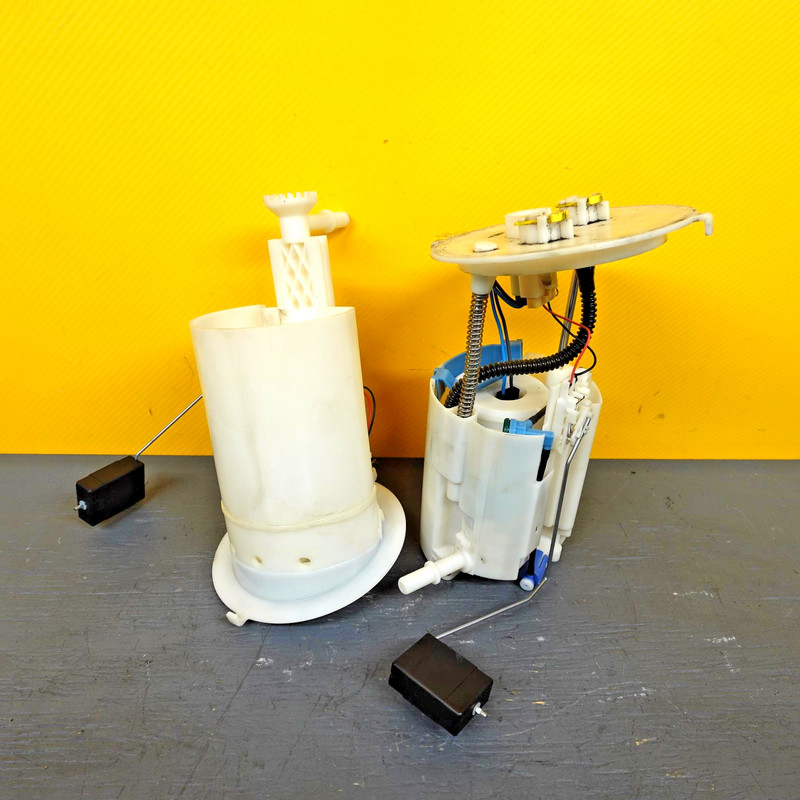 2015-2019 LEXUS RC350 GAS ELECTRIC ASSEMBLY FUEL TANK PUMP 77020-30401