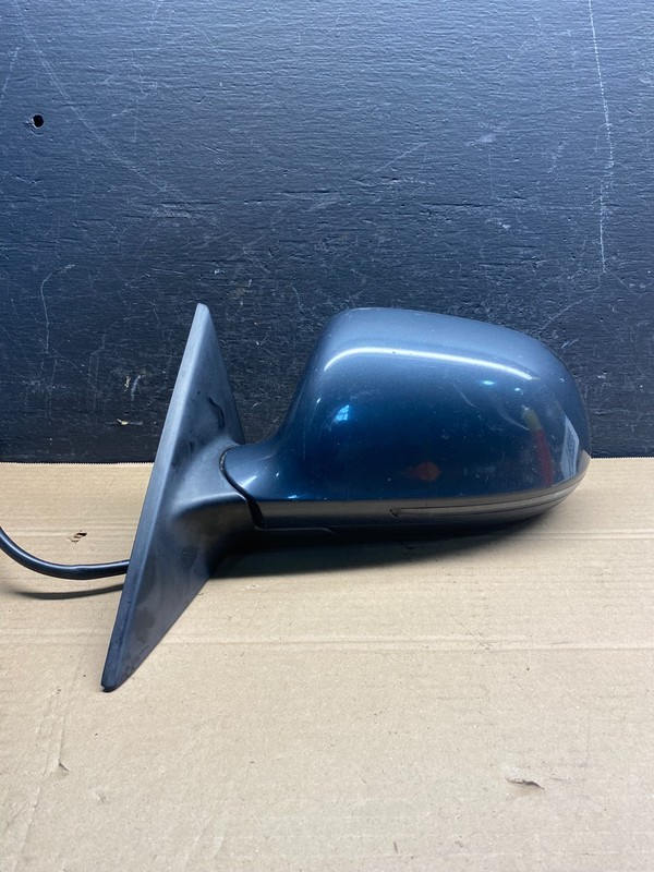 2009 to 2014 Audi A4 Left Driver LH Side View Door Turn Signal Mirror AD9507 DW