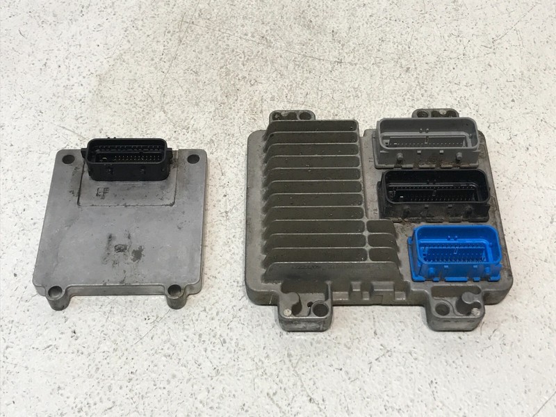 2007 Saturn Ion Computer Brain Engine Control ECU ECM EBX TCM TCU OEM