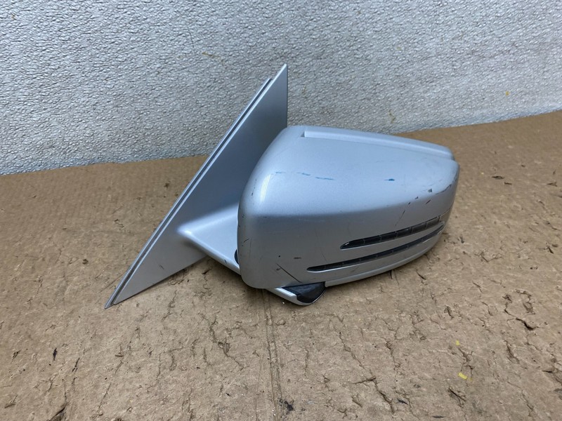 2010 to 2013 Mercedes W221 S550 Side Rear View Door Mirror Left Side V4631