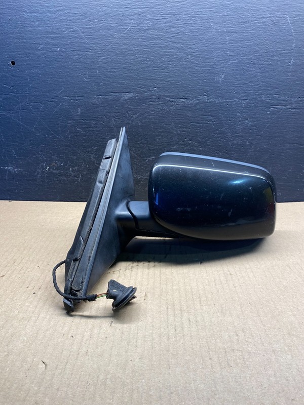 2004 to 2006 BMW 5-Series 525i 530i Left Driver LH Door View Mirror ac8844 DG