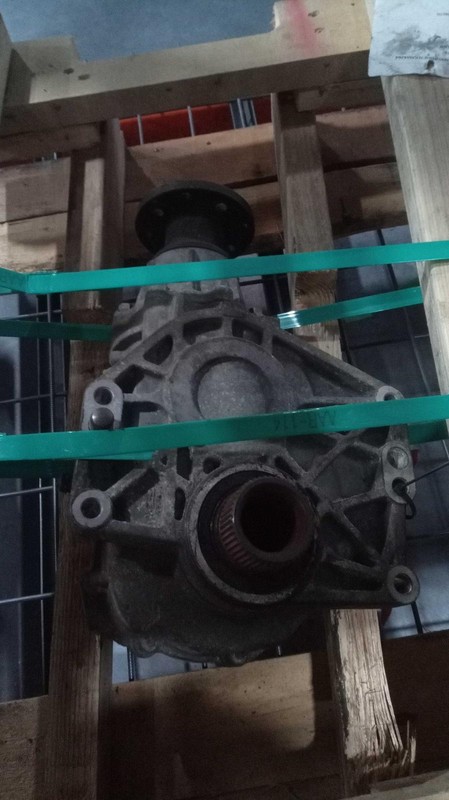 2013 Hyundai Santa Fe Transfer Case Assembly 3.3L V6 OEM 74K Miles