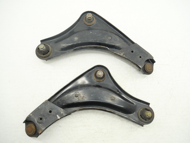 Used Front Left Right Lower Control Arm Set 2010-2019 Nissan Juke Nismo RS OEM
