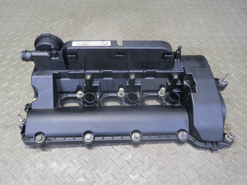14-19 RANGE ROVER SPORT L494 3.0L ENGINE RIGHT CYLINDER HEAD VALVE COVER