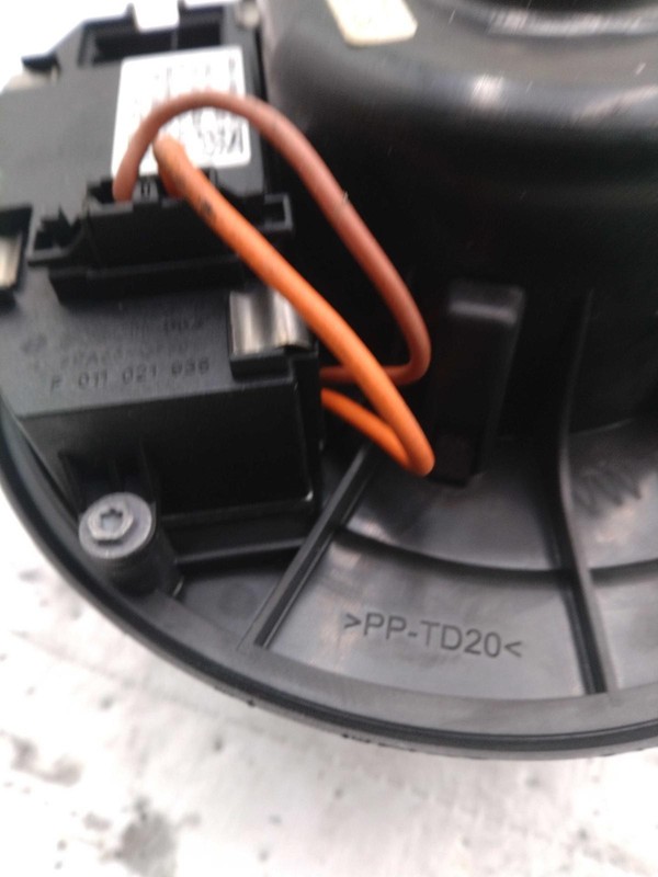 2013 Volkswagen CC HVAC Blower Motor OEM 3C1820015AA Grey 90K Miles