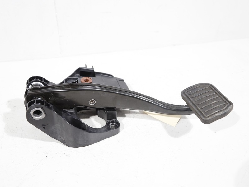 Tesla Model 3 Brake Pedal Assembly with Sensor OEM 104469100D 2021 Used