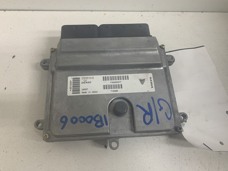 2004-2006 Volvo S40 NA 5 Cylinder Engine Computer Control Module Ecu Ecm Pcu Pcm