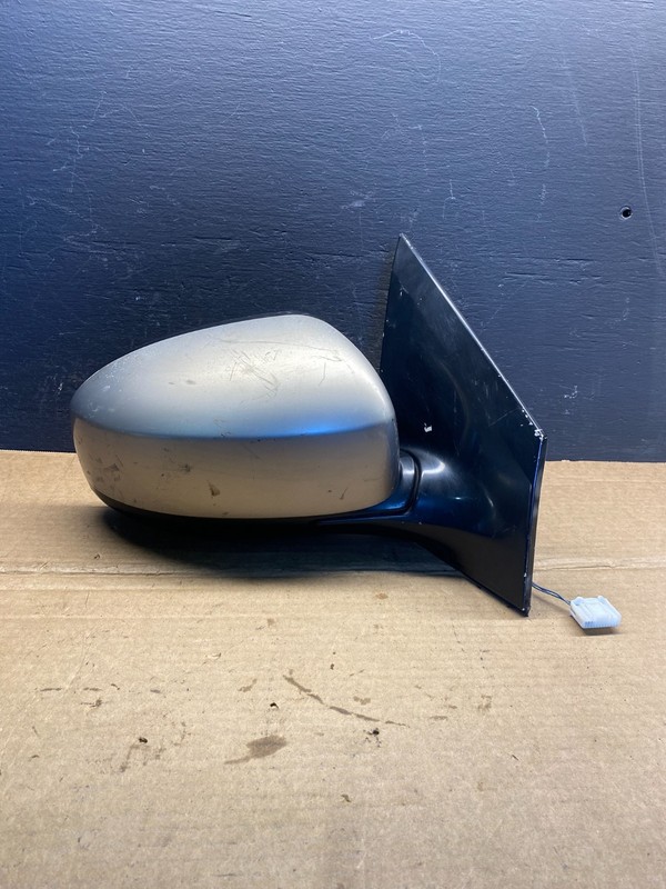 2009 to 2014 Nissan Murano Right Passenger Side View Door Mirror AD3386 DG
