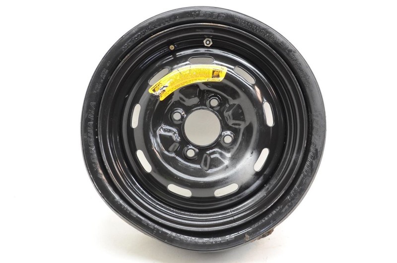 1984-1985 Nissan 300ZX Z31 2+0 15x5 Inch Spare Wheel with Tire