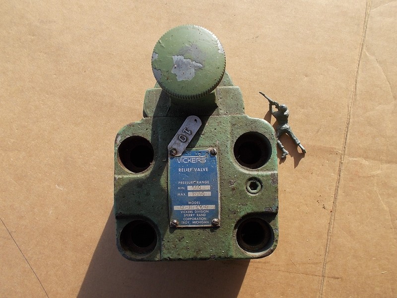 Vickers CG-10-CV20 Pressure Relief Valve *FREE SHIPPING*