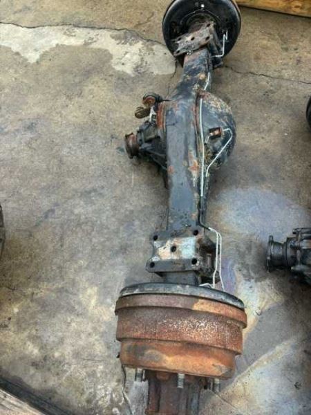 98 ISUZU NPR REAR AXLE 30 DAY WARRANTY