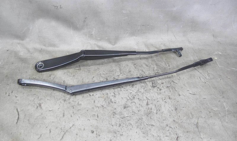 2011-2017 BMW F25 X3 F26 X4 Windshield Wiper Arm Pair Metal Left Right OEM
