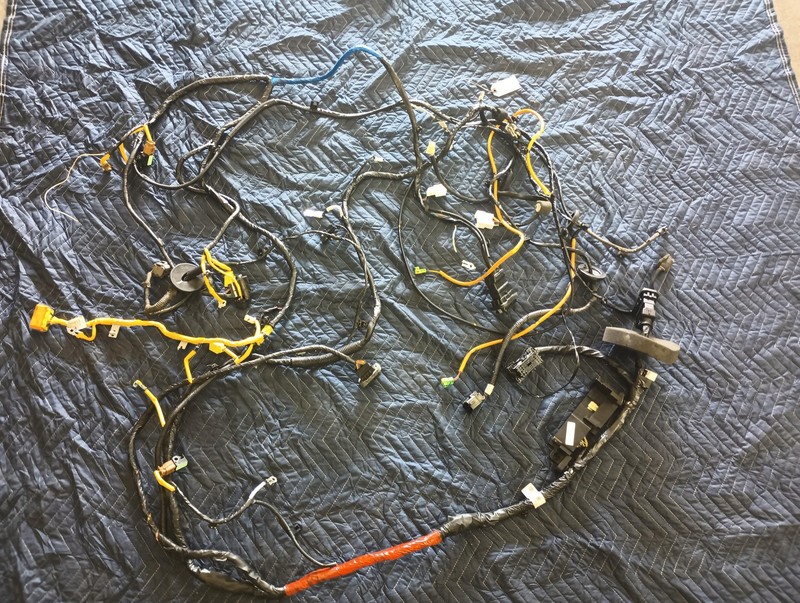 2020-2023 HYUNDAI VENUE Body Floor Wiring Harness 91520-K2350 OEM 1.6L FWD