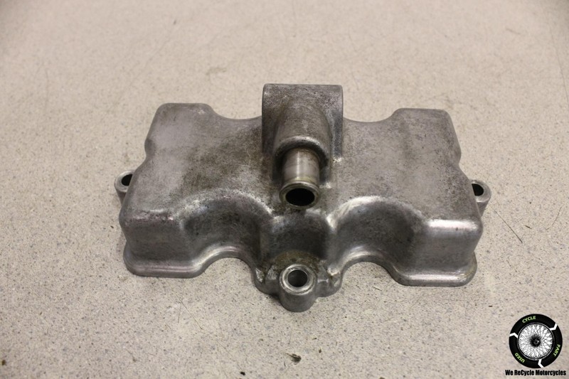 1977 Kawasaki KZ400 CYLINDER HEAD COVER BREATHER CAP LID KZ 400 77