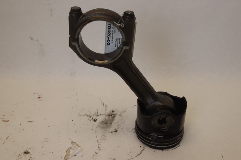 2008-2017 FREIGHTLINER CASCADIA 125 DD15 DETROIT PISTON W/ CONNECTION ROD OEM