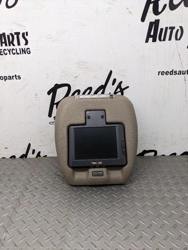 00 Cadillac Escalade Center Overhead Console Ceiling With Tv 1154190