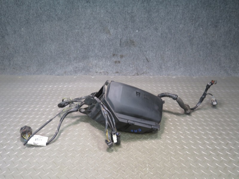 2012-2015 RANGE ROVER EVOQUE L538 ENGINE BAY FUSE RELAY BOX MODULE