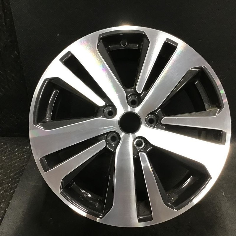 2018-2019 Subaru Outback 68861 A Wheel 17 x 7 Rim Charcoal Machined 28111AL16A