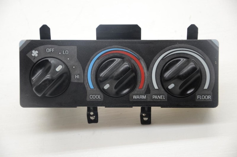 00-05 EXCURSION Rear Overhead Console Heat and Ac Temperature Controller