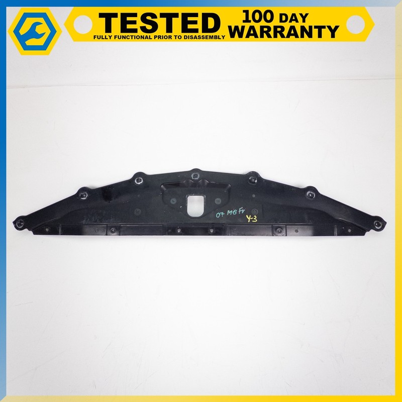 04-10 BMW M6 645CI 650CI FRONT BUMPER RADIATOR CENTER SUPPORT BRACKET OEM
