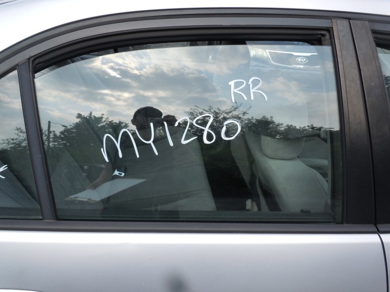 2001-2005 Honda Civic Sedan Rear Door Window Glass Passenger Right RH OEM