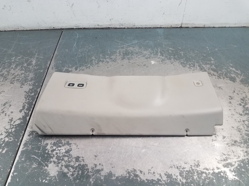 2011 Chevy Corvette C6 Grand Sport Lower Dash Knee Bolster #1029 X4