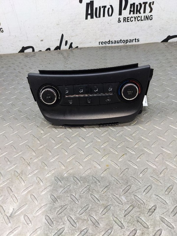 Temperature Control Fits 17-19 SENTRA 1164139