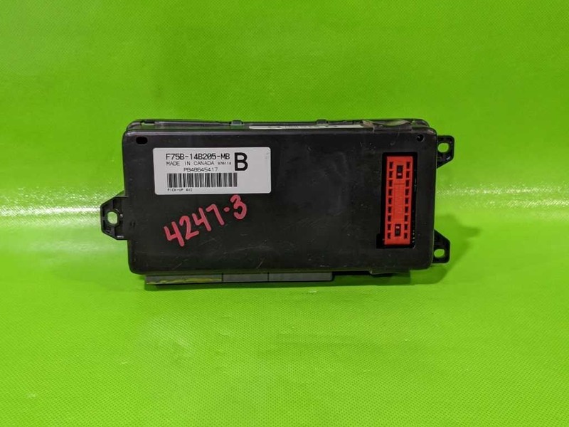 97 98 F150 MULTIFUNCTION BCM BODY CONTROL MODULE OEM 4247-3