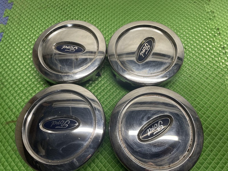 03-06 Ford Expedition Hub Cap Cover Assembly Chrome Tested Oem