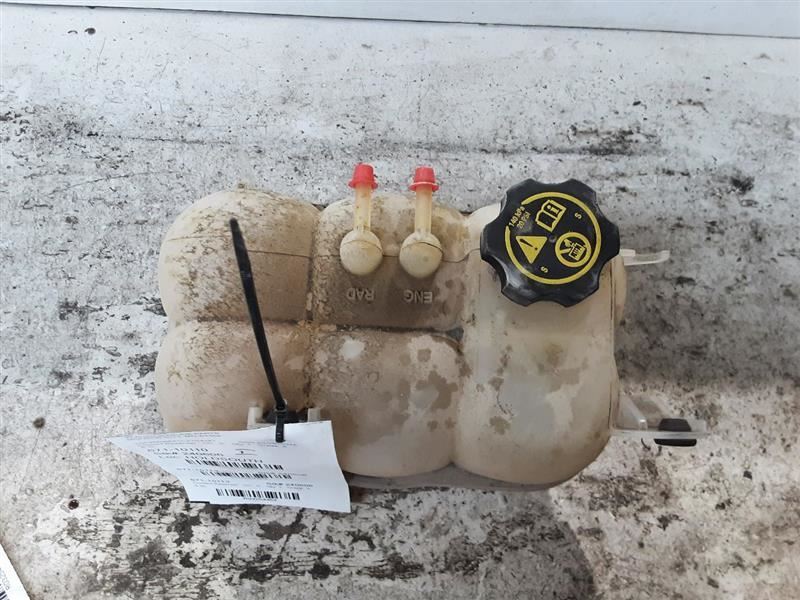 Coolant Reservoir New Style Fits 19 SIERRA 1500 PICKUP 3254454
