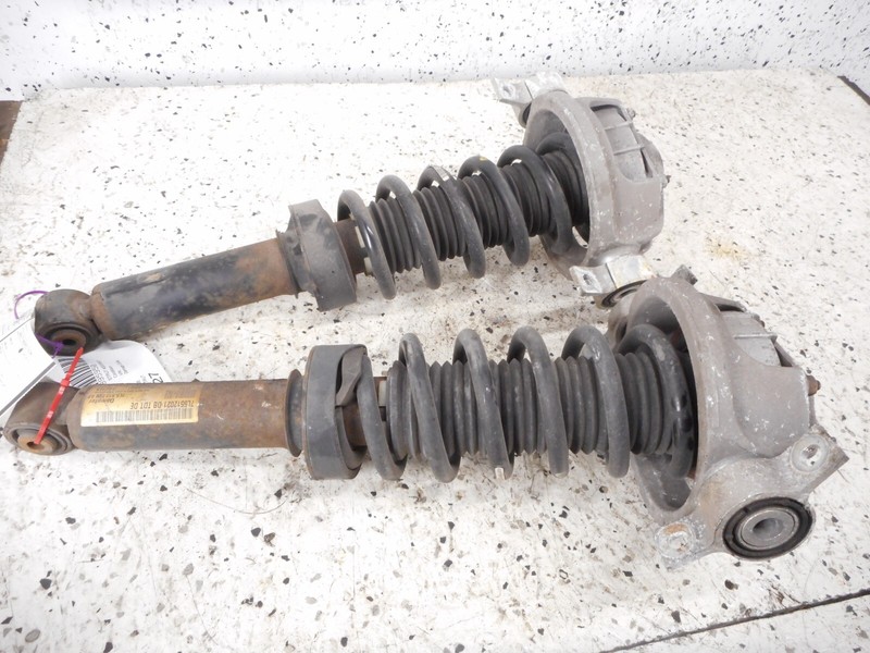2008-2010 Porsche Cayenne 3.6L Rear Strut Pair Driver Passenger Coil Spring OEM
