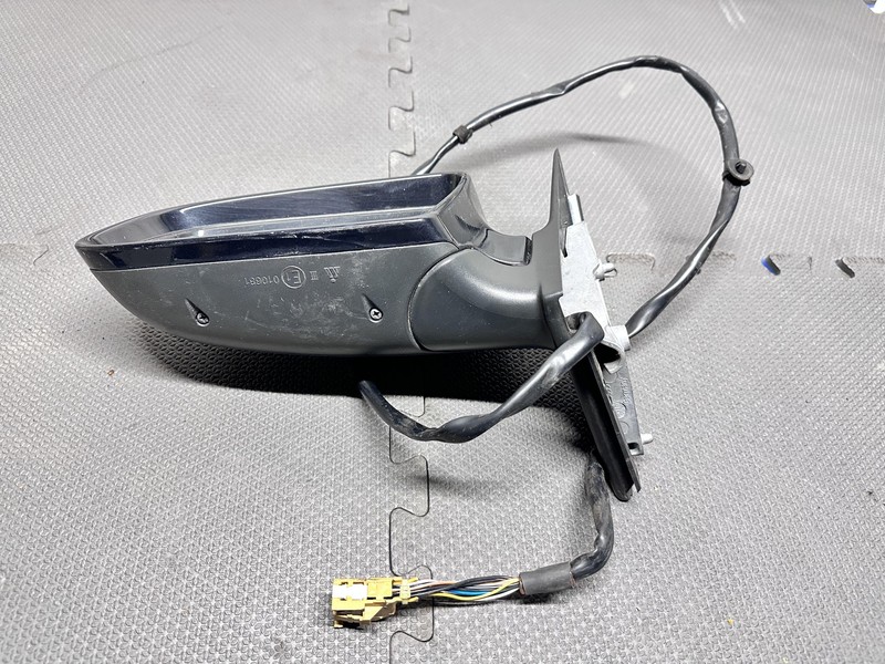 02-08 Audi A4 Driver Left Side Mirror Assembly Tested Oem !