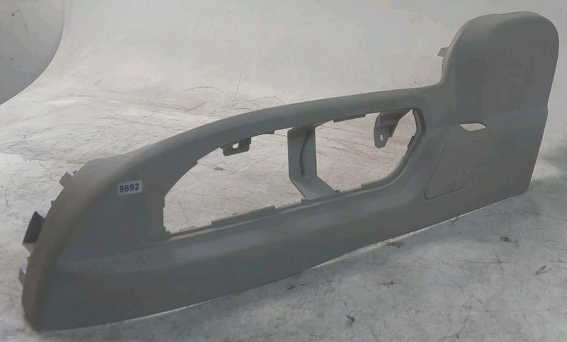 2009-17 Buick Enclave Acadia Traverse Driver LH Power Seat Cover Trim Black OEM