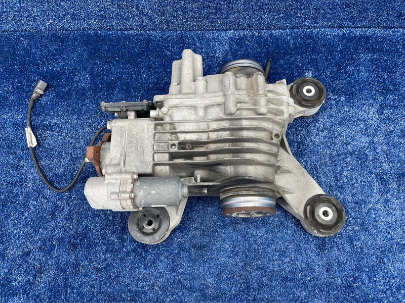 2015-2020 Audi A3 Quattro 2.0L Rear Differential Carrier Haldex Assembly OEM