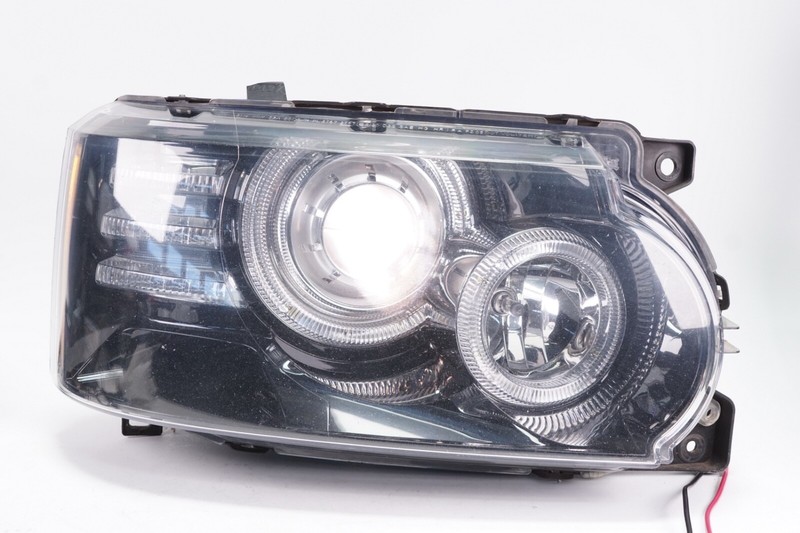 LAND ROVER RANGE ROVER Right RH Headlight Headlamp XENON OEM 2010 - 2012