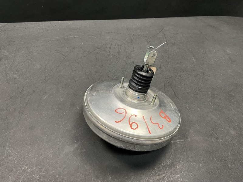 Power Brake Booster 2.0L 2018 BMW X1 34336873440 2016 2017 2019 2020 2021 2022