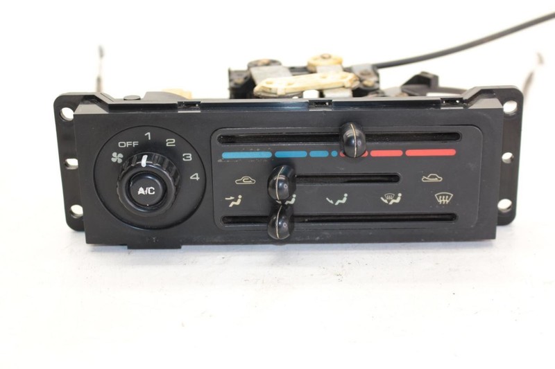 95-97 Mazda MX-5 Miata NA MT Heat and Ac Temperature Controller NA70B7A06