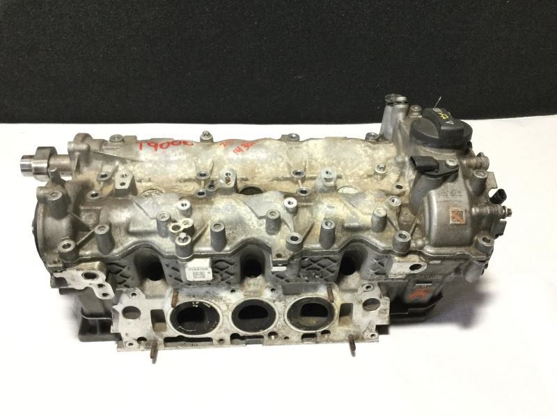 12-16 MERCEDES SLK RIGHT CYLINDER HEAD COMPLETE W/VALVE COVER W/CAMSHAFTS 24316