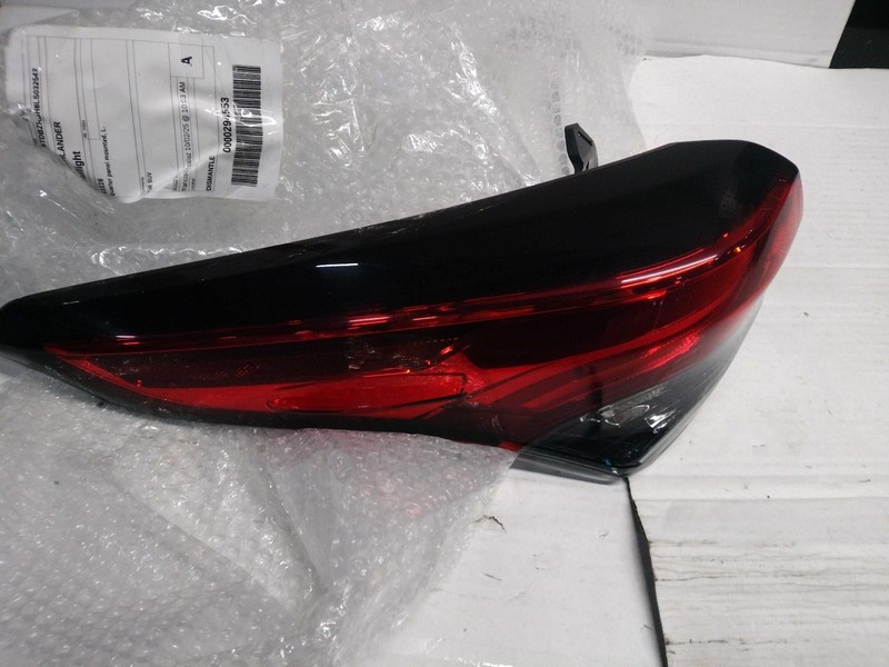 2020 Toyota Highlander Left Tail Light Assembly Black OEM Used 81K Miles