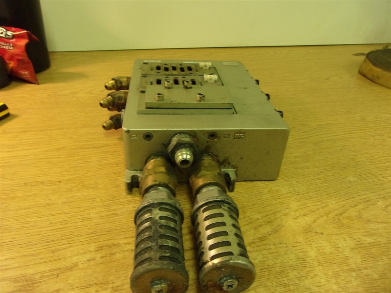SMC US8404 Manifold Assembly *FREE SHIPPING*